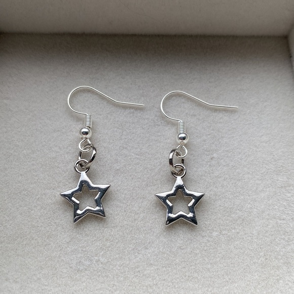 Handmade Silver Star Earrings - Picture 5 of 13